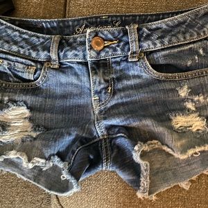 American eagle distressed shorts